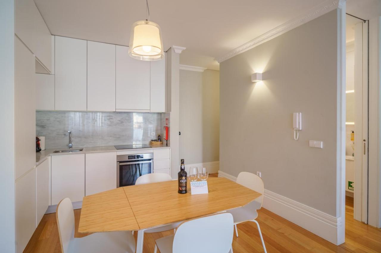 Feel Porto Downtown Apartments & Studios