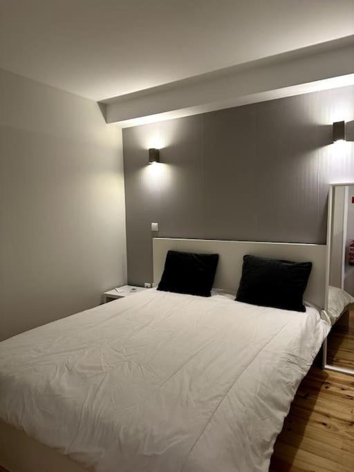 Apartment Almada One