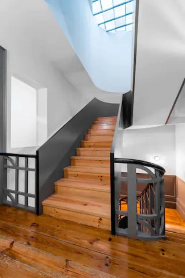 Formosa With Parking And Historic Charm! Porto