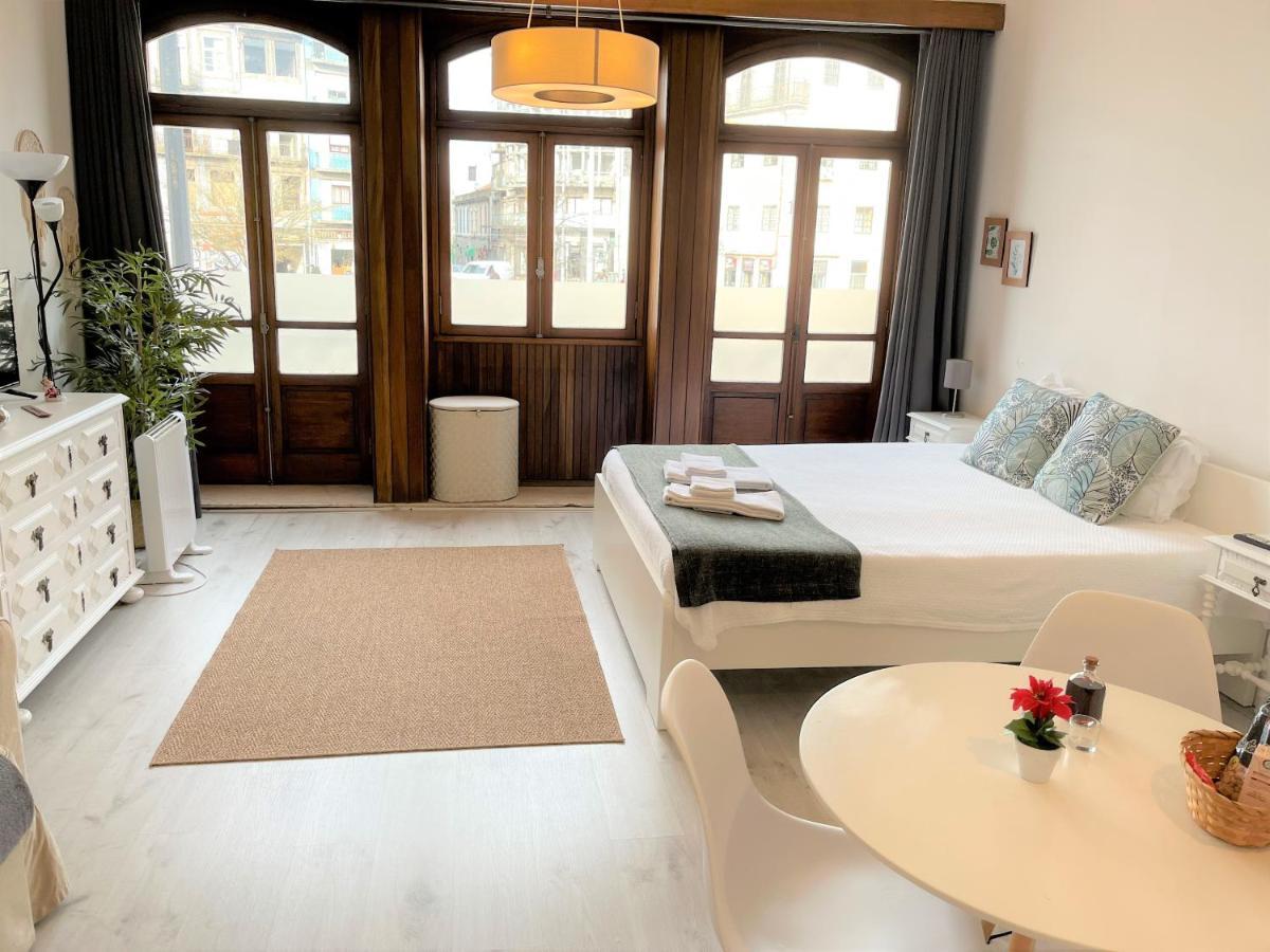 Apartment Poveiros Studio Downtown - By Guest