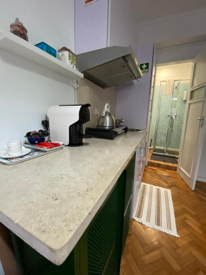 Calm In Fabrica Apartment *