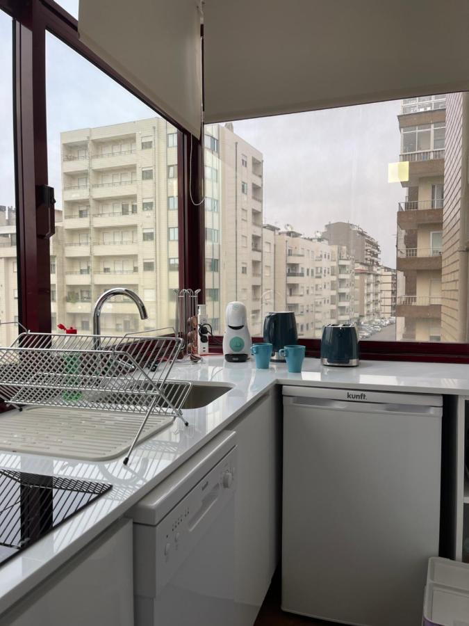 Lindo Em Gaia Ao Lado Bodegas Appartement