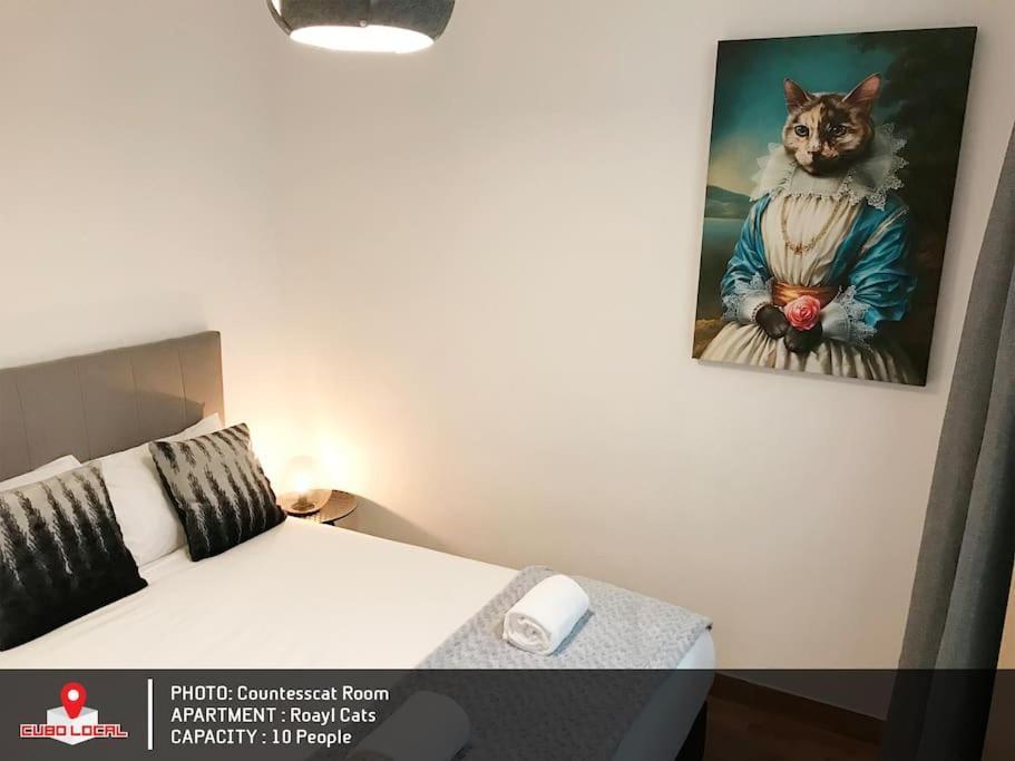 Royal Cats Apartment *