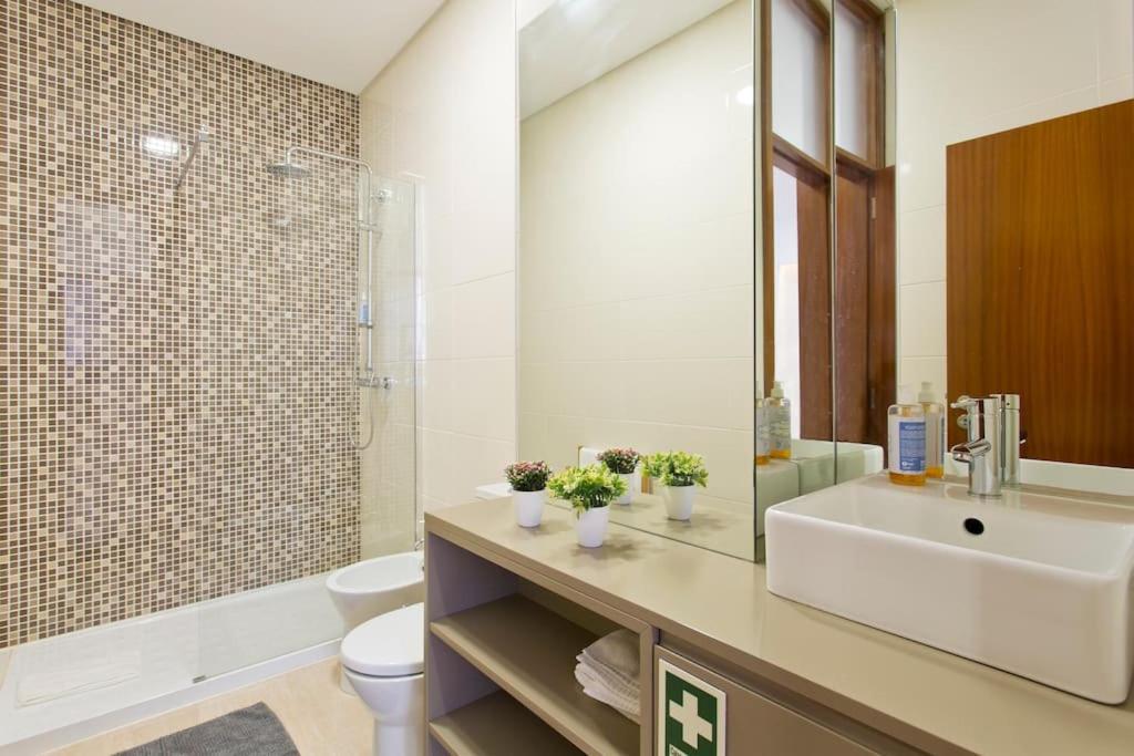 Valentino Loft Center - By Guest Apartment