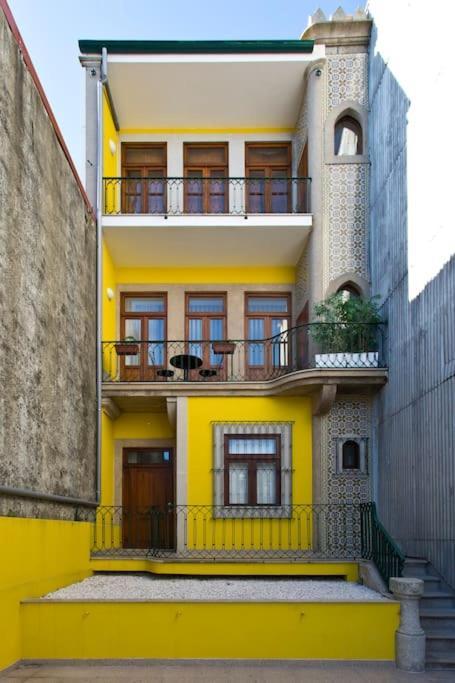 Valentino Loft Center - By Guest Apartment *