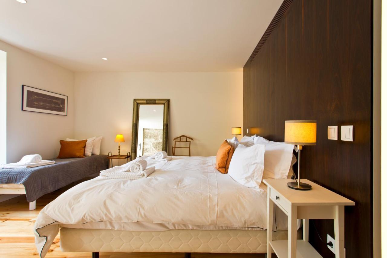 Boutique Rentals- Hidden Garden Porto's Downtown