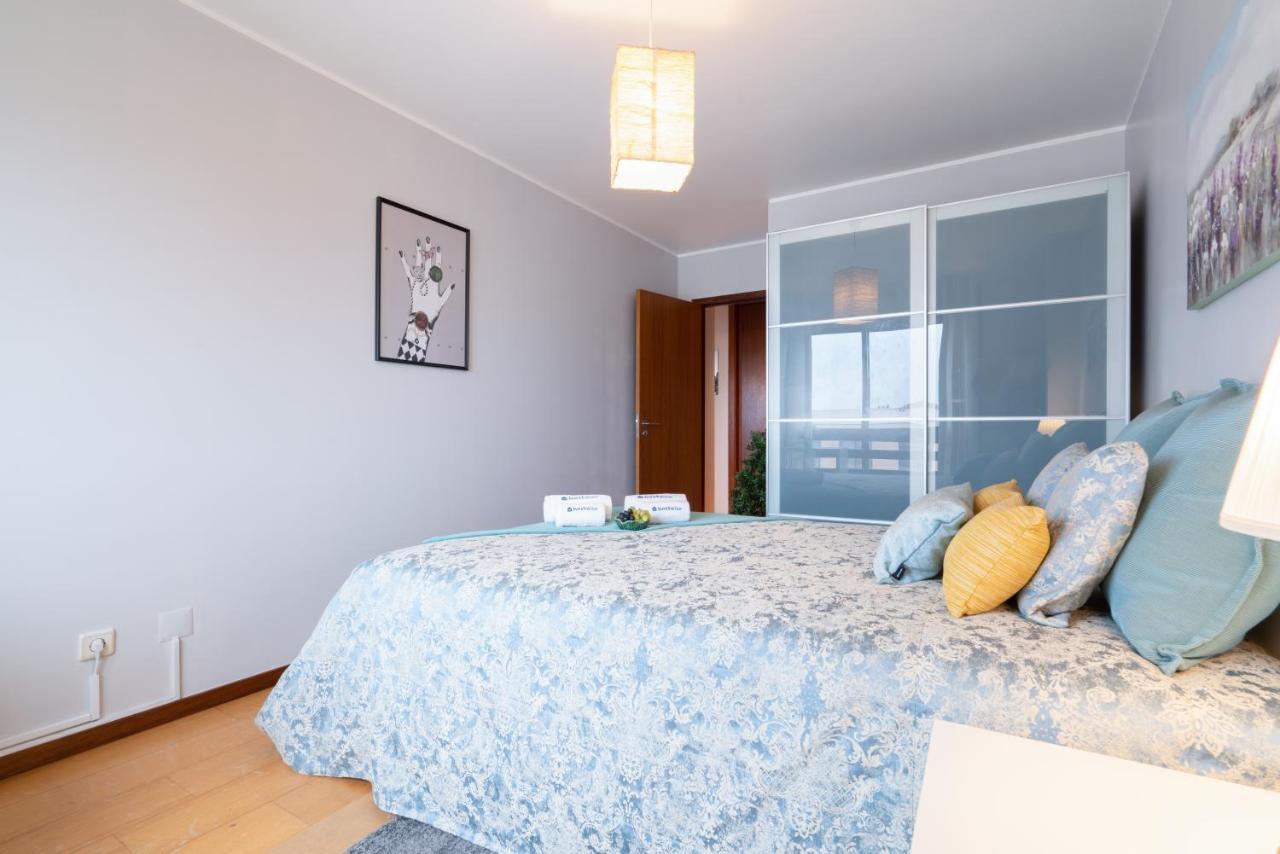 Cozy Sunny Flat W/ Terrace - Sao Joao