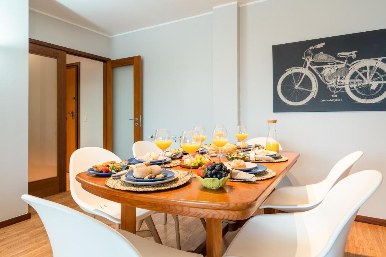 Cozy Sunny Flat W/ Terrace - Sao Joao Apartment
