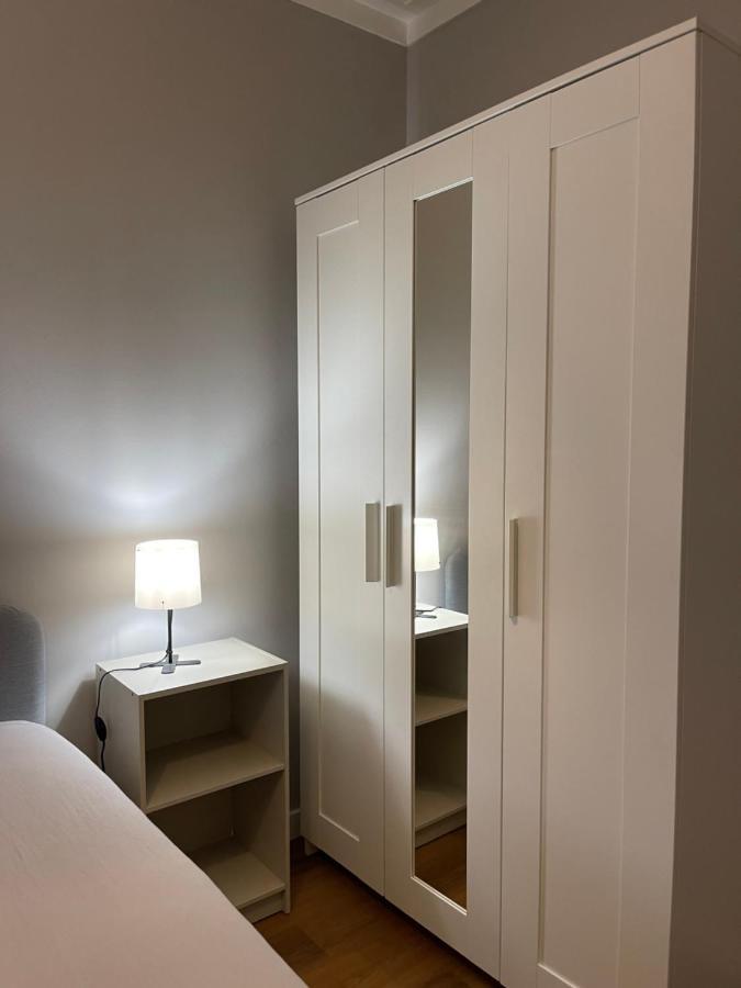 Lindo Em Gaia Ao Lado Bodegas Appartement