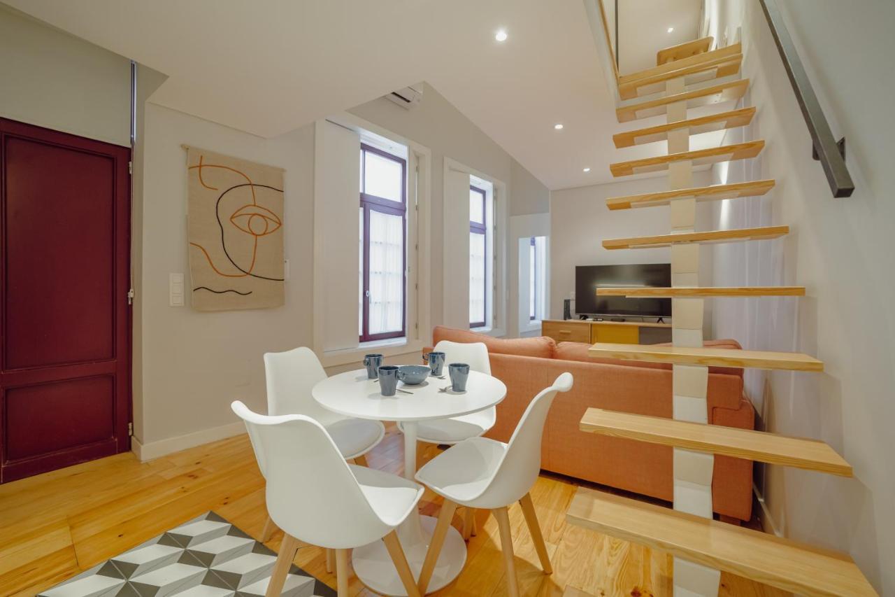 Downtown Amazing Duplex By Vacationy