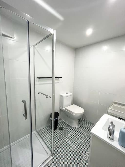 Apartment Magnificent Egas Moniz By Unique Hosts