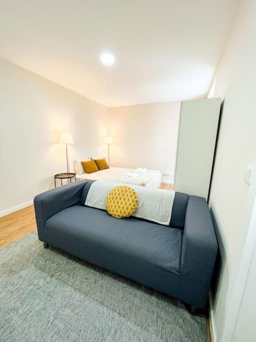 Magnificent Egas Moniz By Unique Hosts Apartment