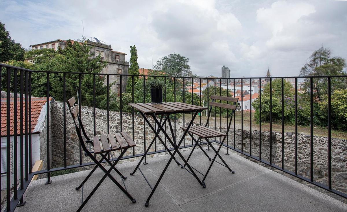 Orm - Martires & Pinheiro Apartment *