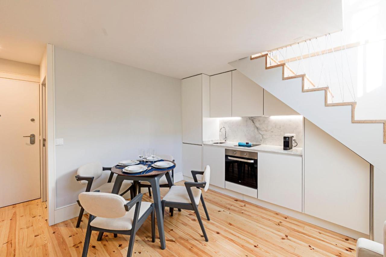 Cozy Lapa Loft By Lovelystay Porto