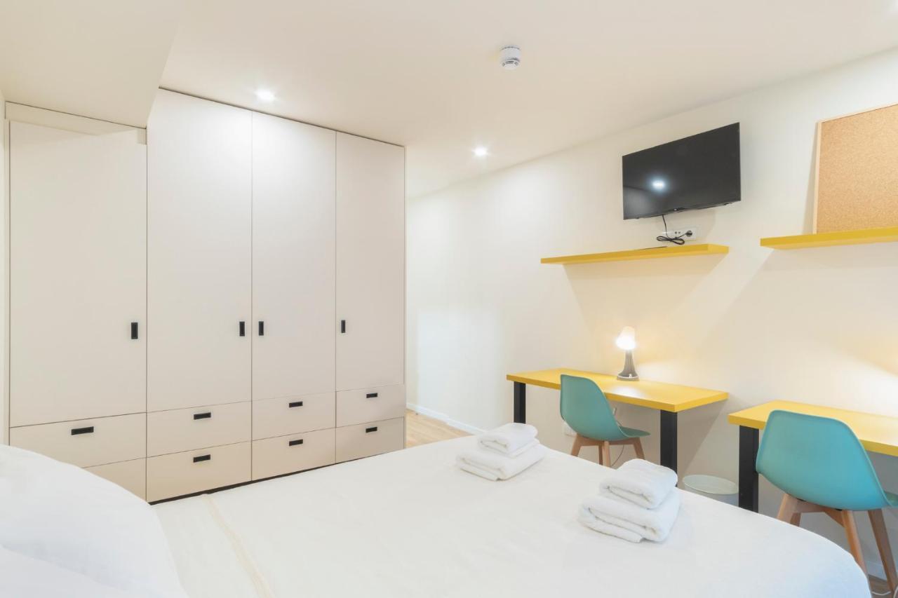 Two Bedroom With Patio Near The Apartment Porto