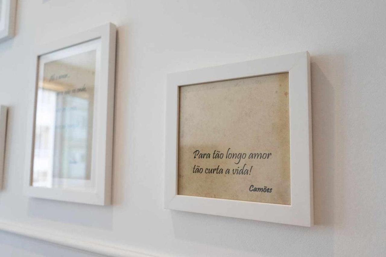The Poets By Destiny Houses * Porto