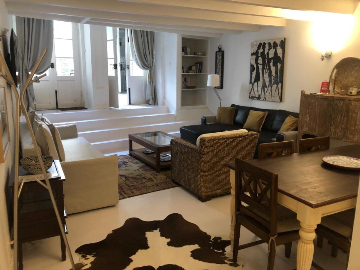 Apartment Portosense Almada