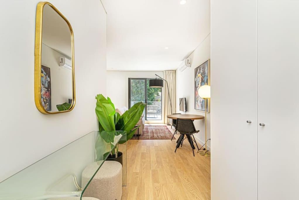 Large Terrace In Paraiso By Innkeeper Apartment