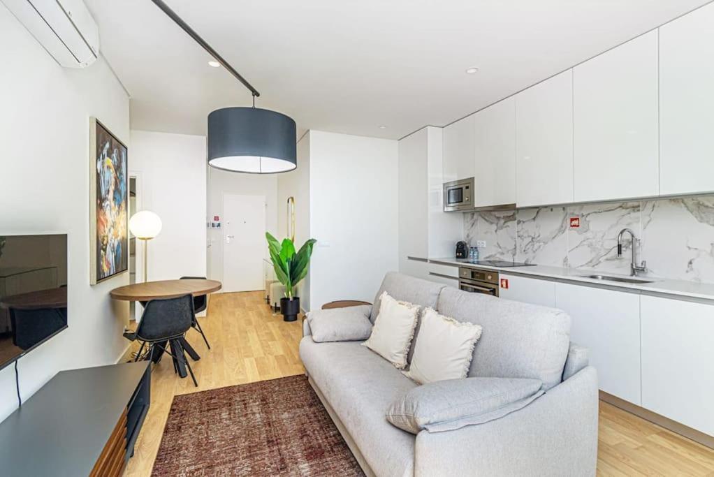 Large Terrace In Paraiso By Innkeeper Apartment *