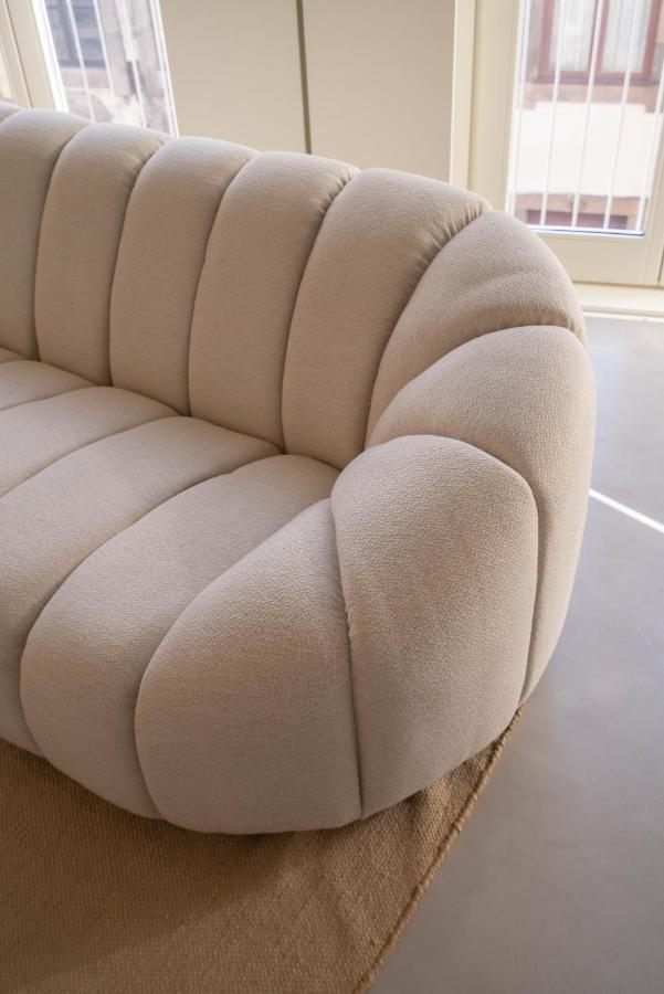 Apartment Host Wise - Luxurious Private Flats - Balcony
