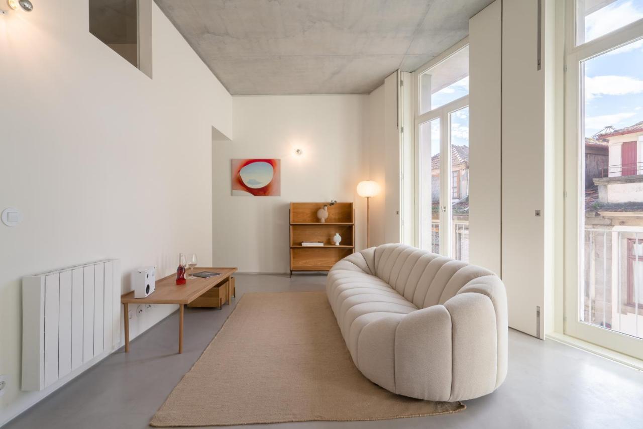 Host Wise - Luxurious Private Flats - Balcony Apartment Porto