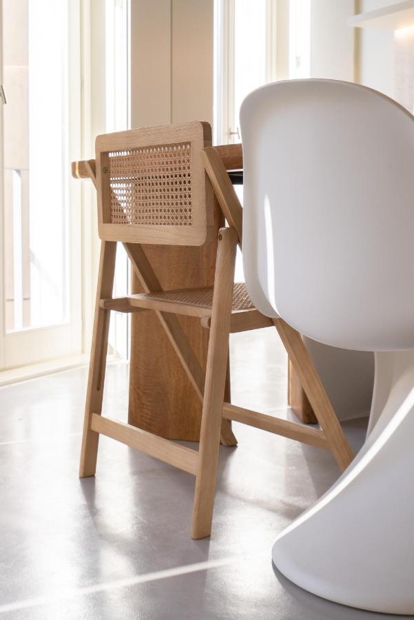 Host Wise - Luxurious Private Flats - Balcony Appartement