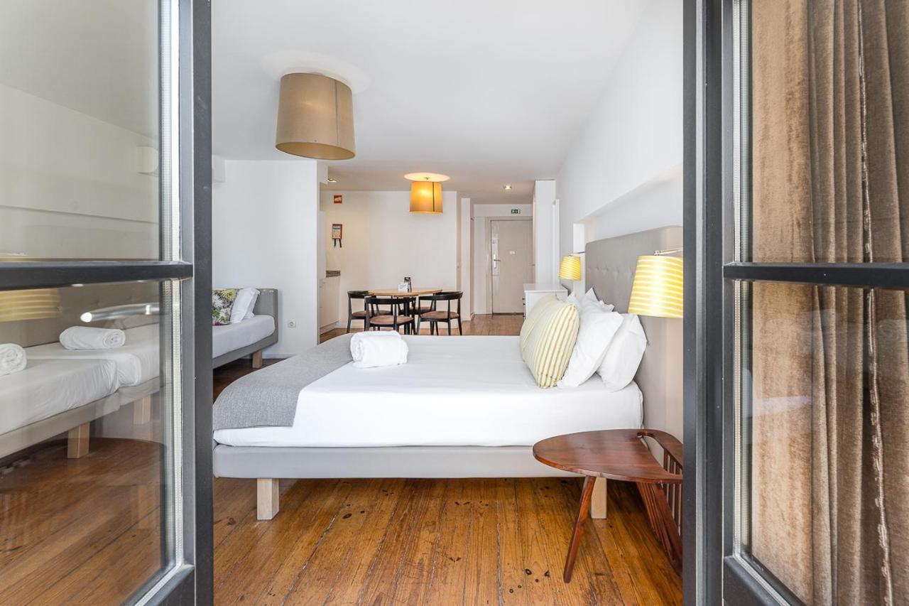 In Portugal - Ribeira Center - 3 * Porto