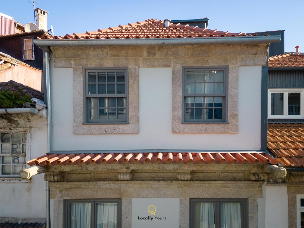Locally Yours Flores Apartment Porto