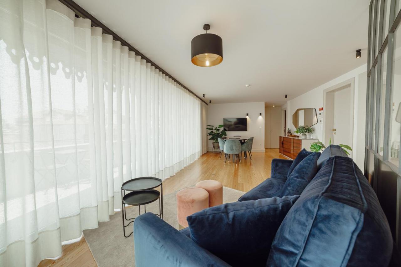 Downtown Penthouse With River View By Vacationy Appartement Porto