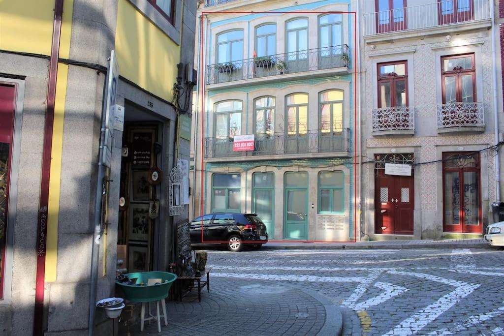 Lovely Balcony Downtown * Porto