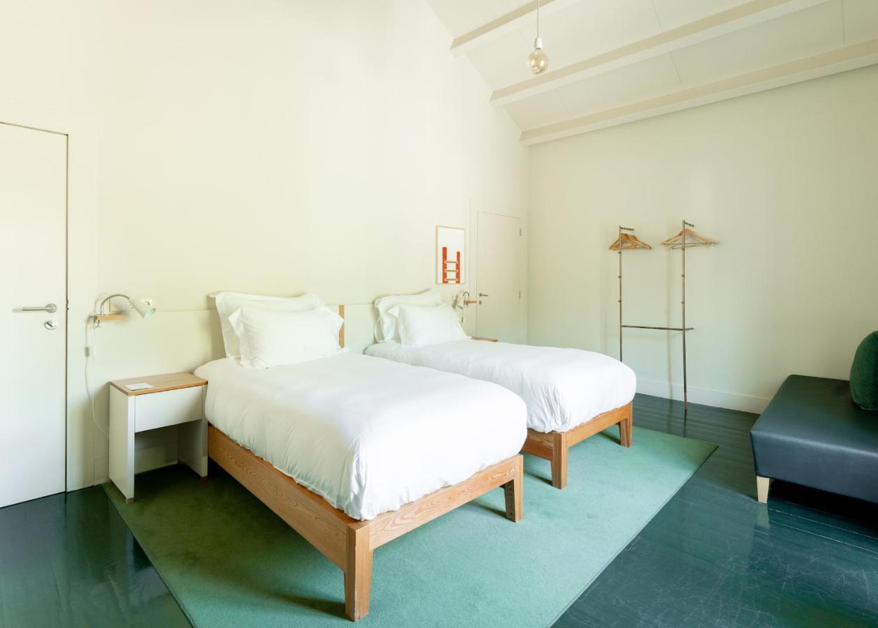 Duas Portas Townhouse 3*