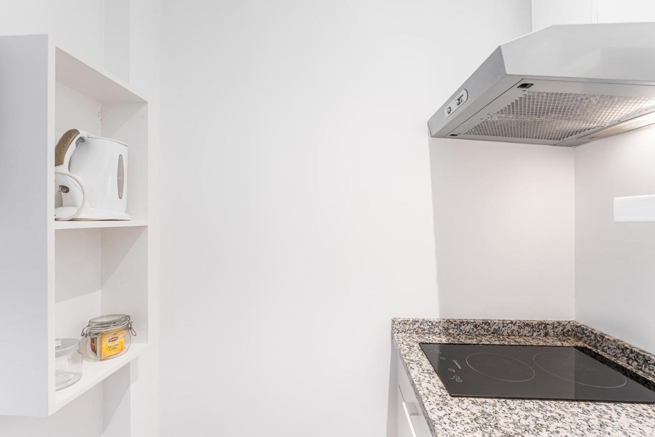 Apartment In Portugal- Ribeira Center - 4 *