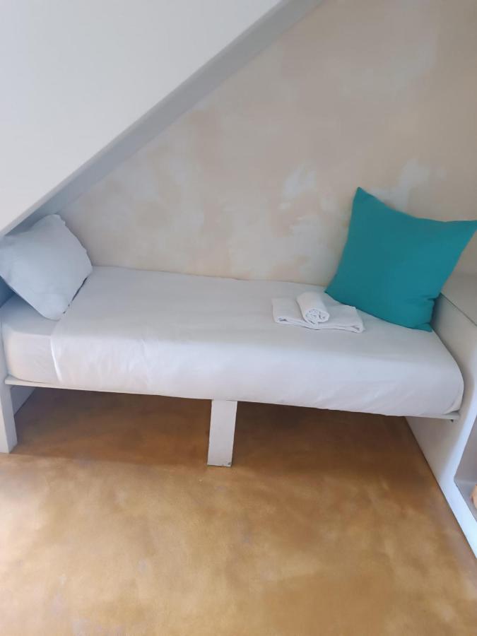 Luxury Studio With Amazing Terrace Apartment *