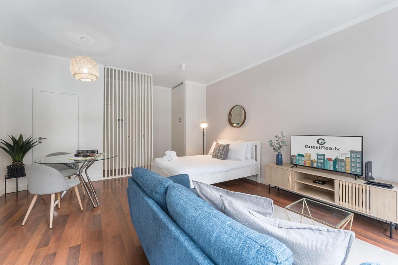 Guestready - Almada Downtown - 1f Apartment Porto
