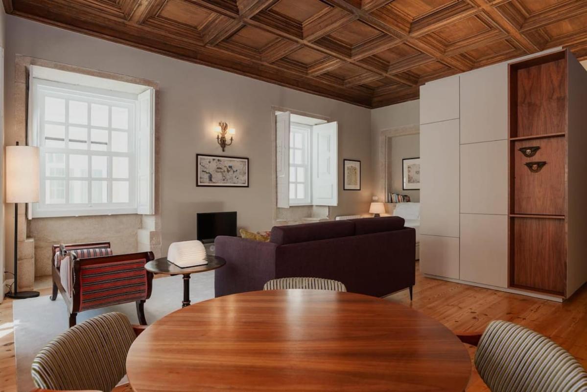 Estefania Luxury Historic House Downtown Apartment