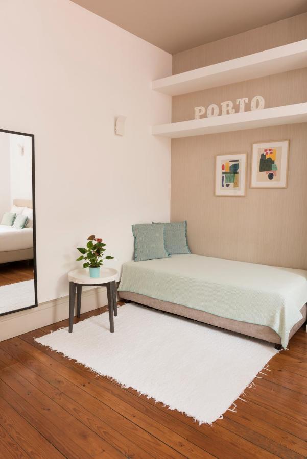Santo Da Casa / Sc Porto