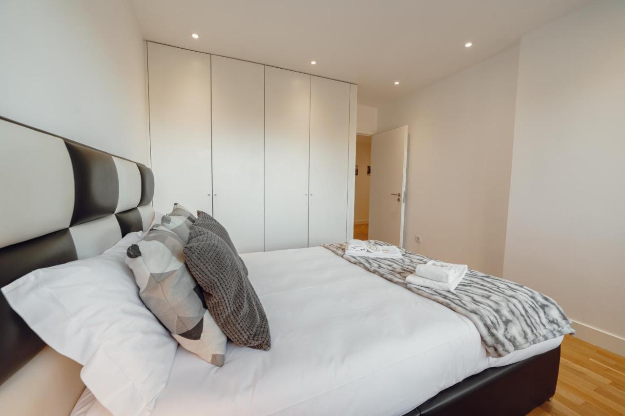 Apartment Downtown Stylish With Garage By Vacationy Porto