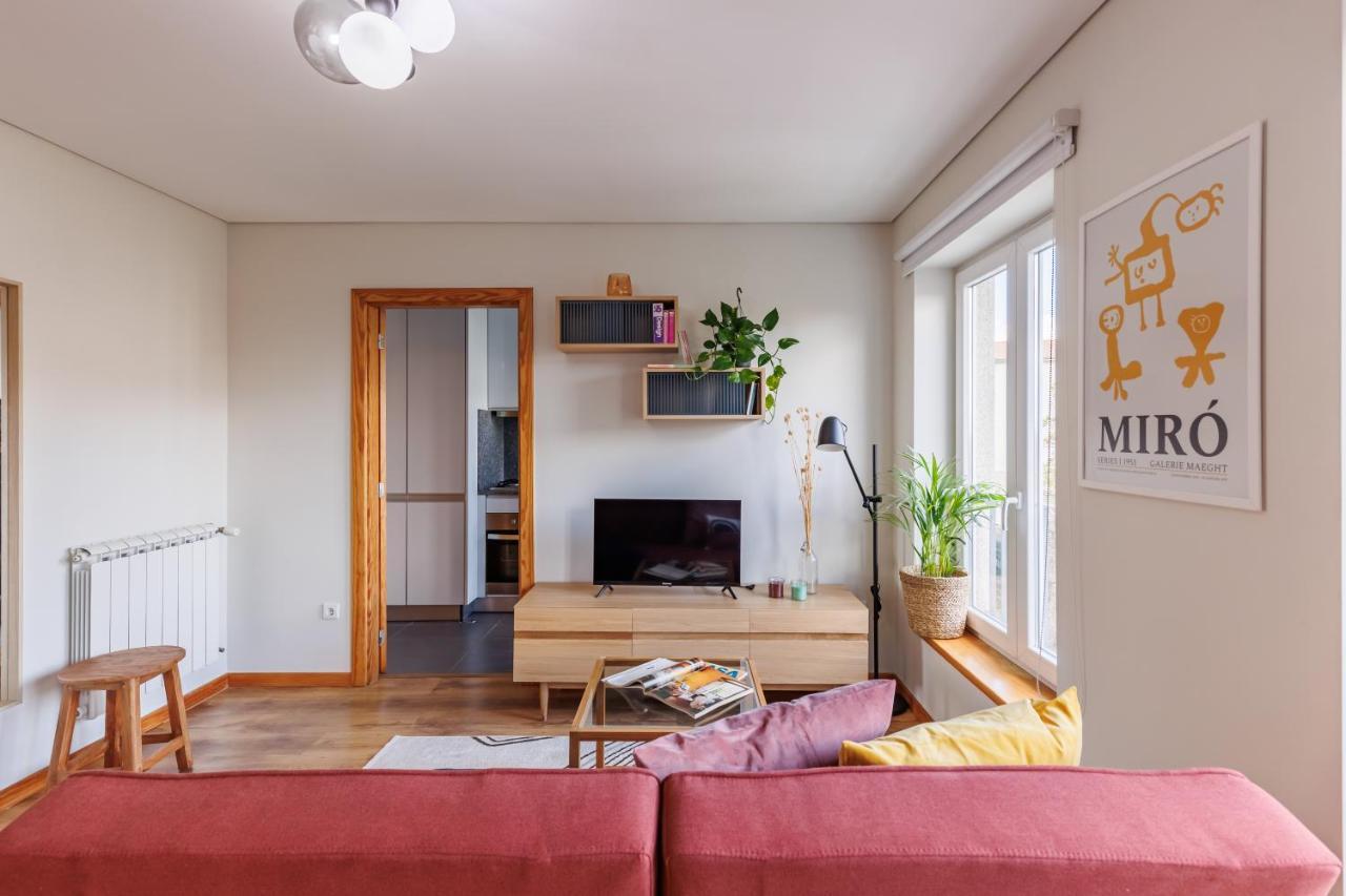 A Pop Of Color By Lovelystay Appartement Porto