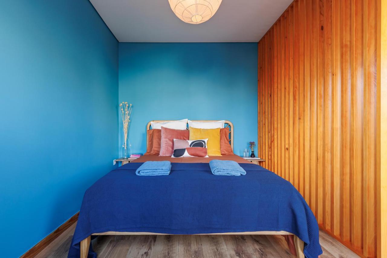 Appartement A Pop Of Color By Lovelystay *