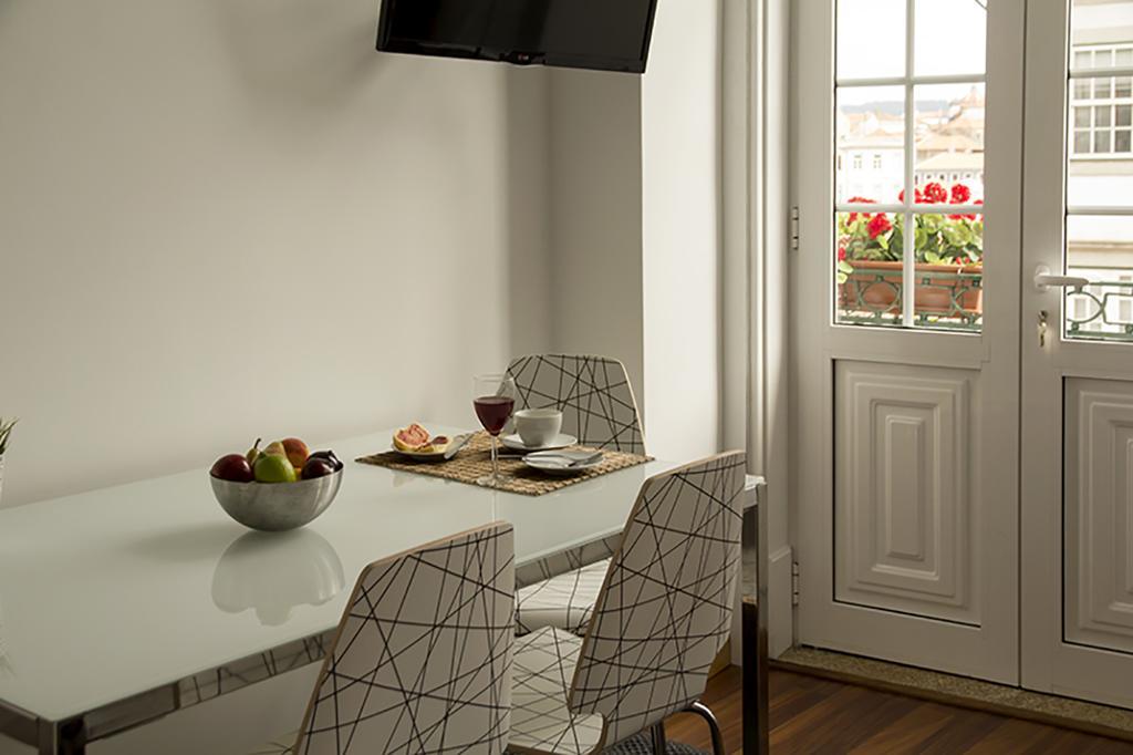 Clerigos View Apartment Porto