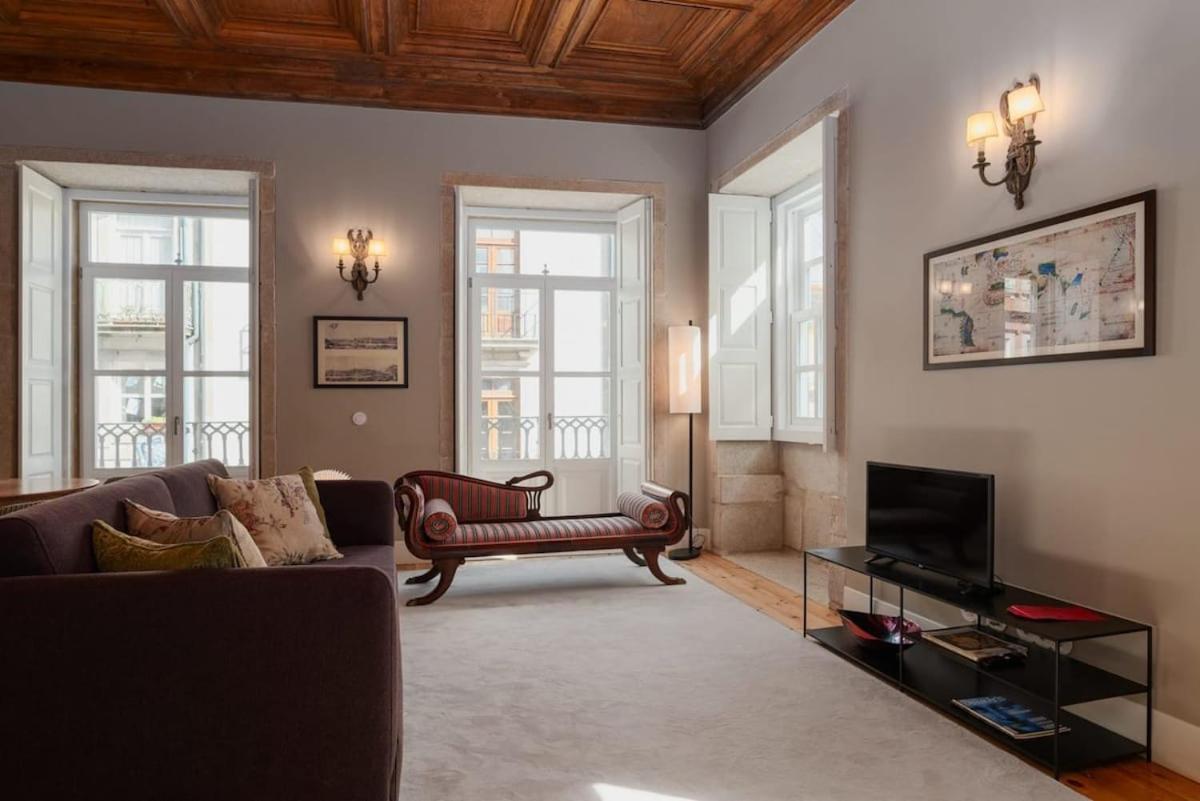 Estefania Luxury Historic House Downtown Porto