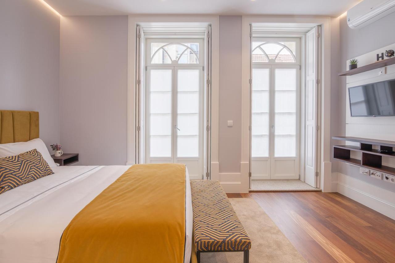 Appartement Almada 180 *