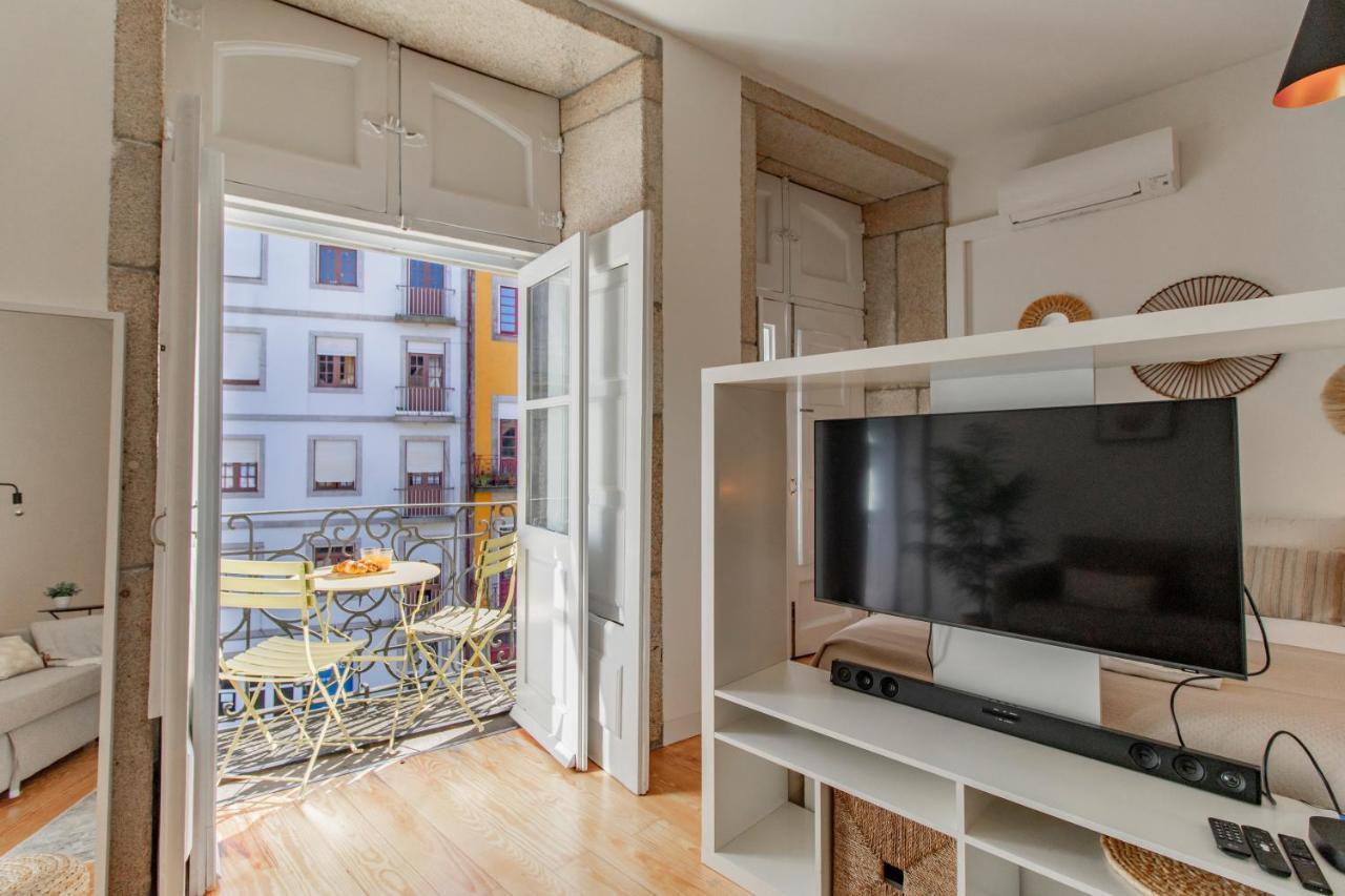 Virtudes Flat W/ Ac & Balcony By Lovelystay Porto