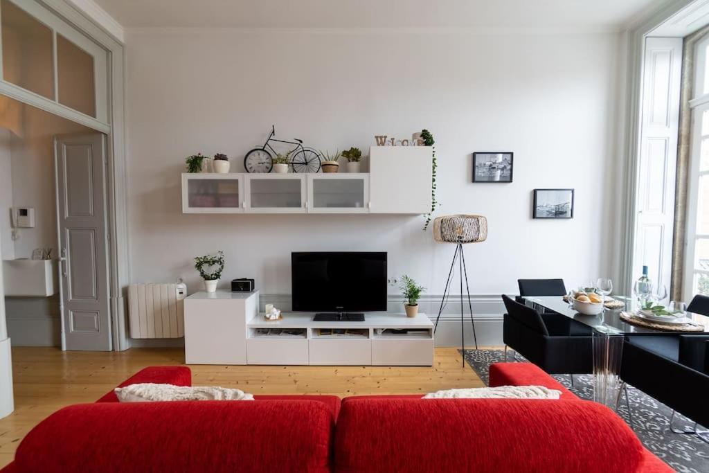 Contemporary In Center Porto