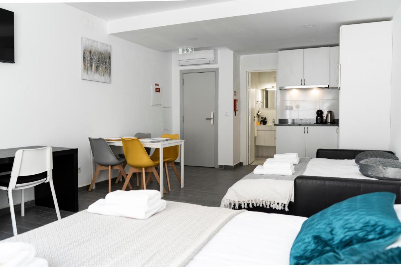 Almada Downtown 103 Apartment