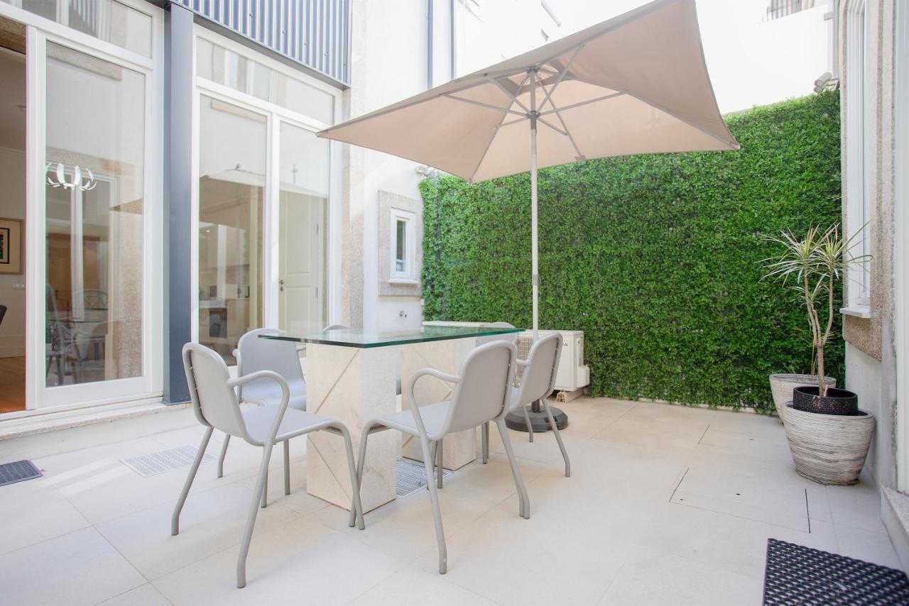 Liiiving In | Secret Terrace Apartment *