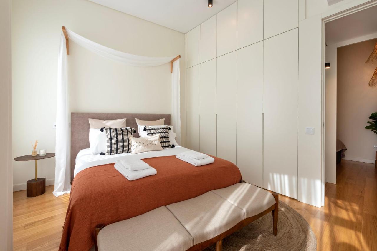 Apartment Mouzinho Da Silveira 215 By Lovelystay Porto