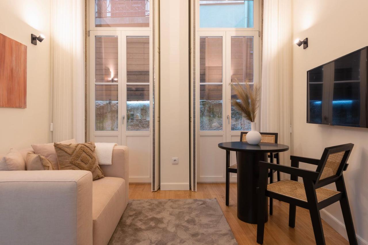 Apartment Mouzinho Da Silveira 215 By Lovelystay