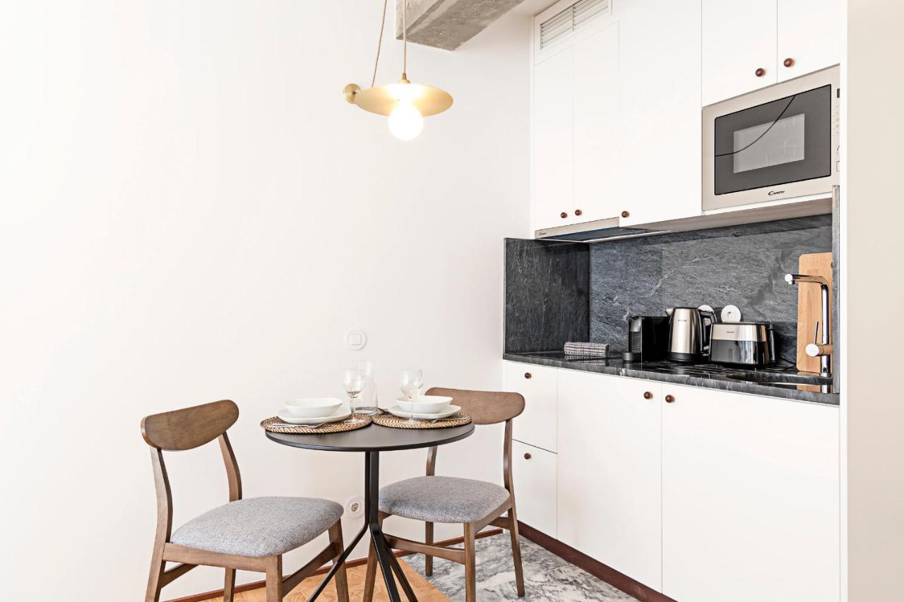 Apartment Ceuta By Lovelystay Porto
