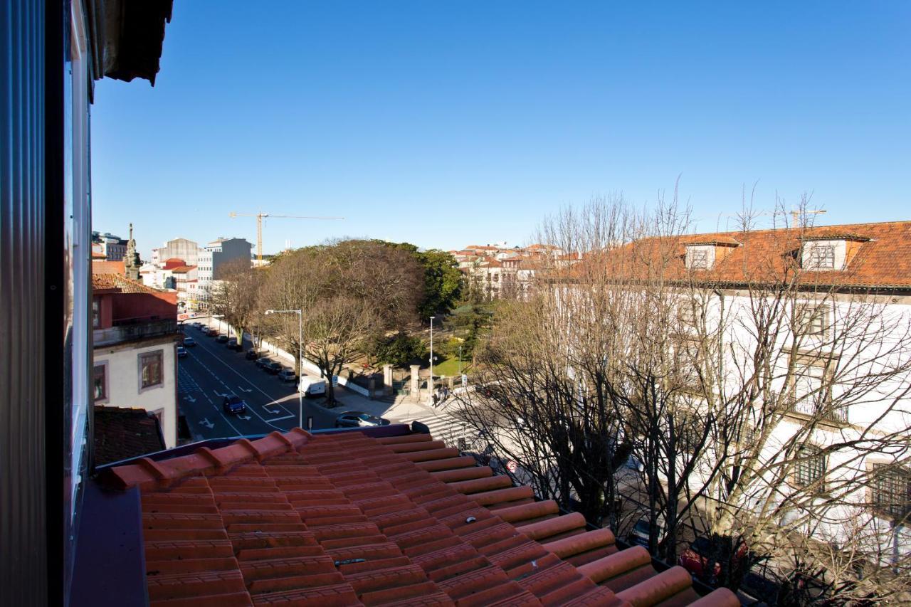 Fine Art Center Porto